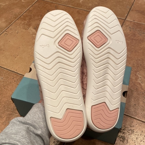 Toms Alpargata Mallow Mule Fluff Slide Slippers in Pink size 8.5 - Picture 4 of 6
